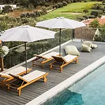 Casa Kalu Bed & Breakfast 4*